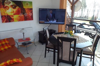 Ferienwohnung im OG direkt am See