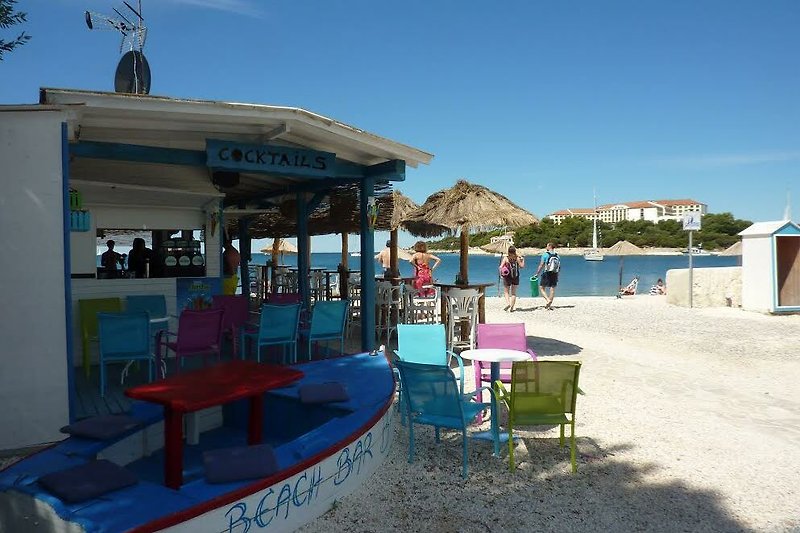 Strandbar- perfekt für Ihren Urlaub! ?☀️