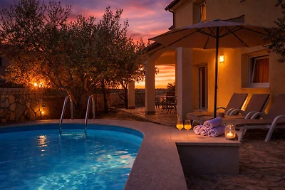 Villa LILY mit privatem Pool fur 9