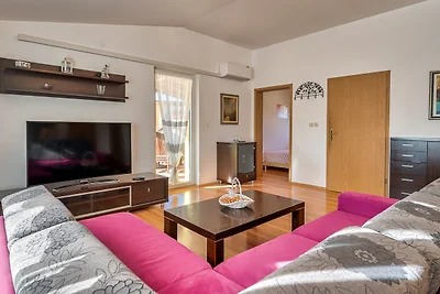 Villa LILY mit privatem Pool fur 9