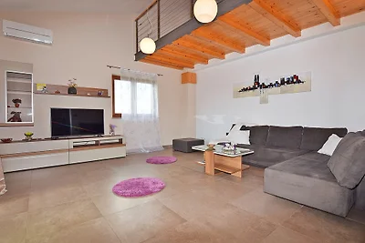 Villa Lipa fur 12-14 Pers. mit Pool