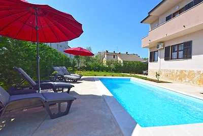 SONJA mit private Pool und Garten