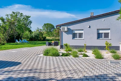 Ferienhaus BIBI fur 4 mit Garten