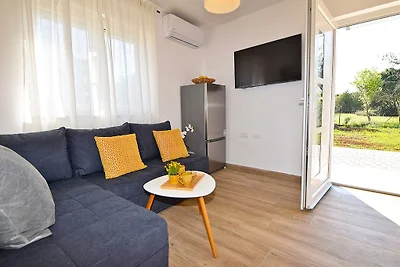 Ferienhaus BIBI fur 4 mit Garten