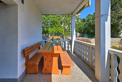 Apartament MILOS fur 5 ***