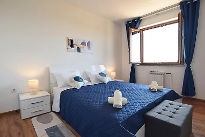 Apartment TONCI mit Meerblick