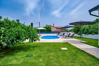 Apartment IVA mit Pool