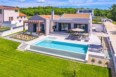 Design Villa MARINUS**** mit Pool