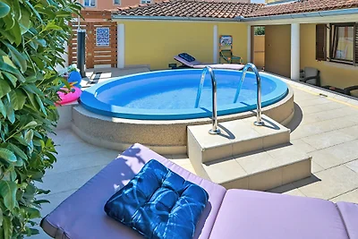 Ferienhaus FRANKA mit Pool
