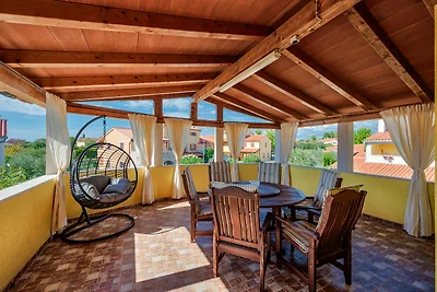 casa vacanza con piscina per 7-9 LILY