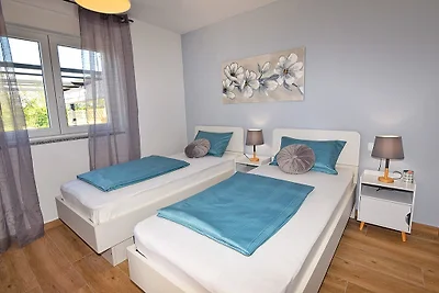 Ferienhaus BIBI fur 4 mit Garten