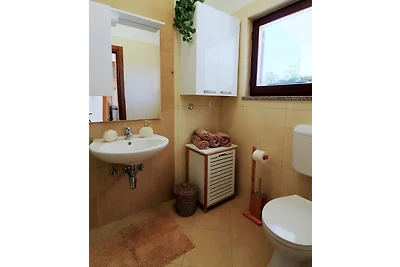 SLAVICA per 4:00 spiaggia 250 m