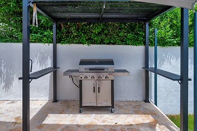 Ferienwohnung Petar mit Pool