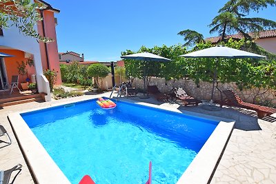 Villa VESNA mit Pool fur 10