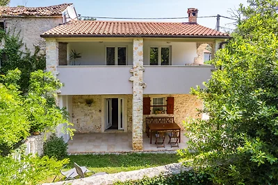 Steinhaus EMILY fur 4 am Strand