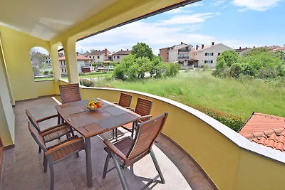 Villa Lipa fur 12-14 Pers. mit Pool