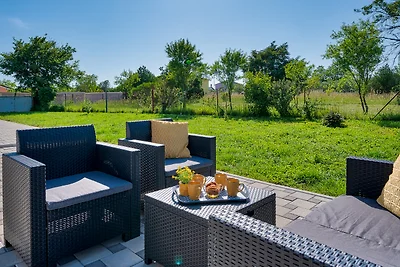 Ferienhaus BIBI fur 4 mit Garten