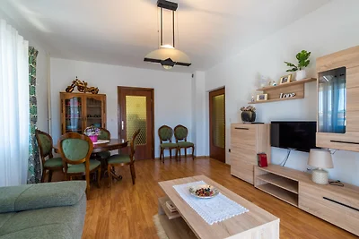 SONJA mit private Pool und Garten