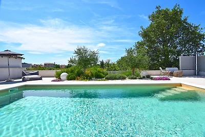 Villa GOGA mit Pool fur 4-5
