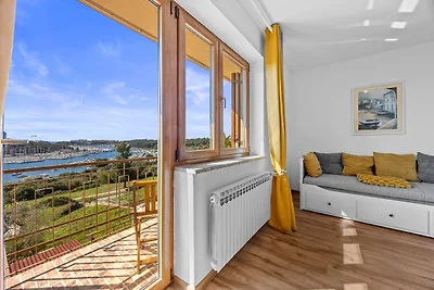 Apartment TONKA mit Meerblick