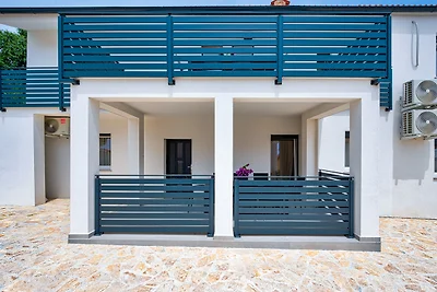 Ferienwohnung Petar mit Pool