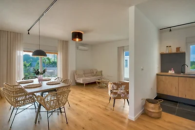 Villa GOGA mit Pool fur 4-5