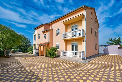 Apartment Kajic A1 in Strandnahe