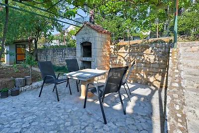 Apartament MILOS fur 5 ***