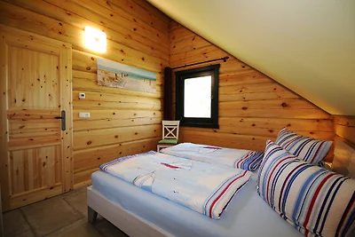 Casa Star, appartamento al piano superiore - DG