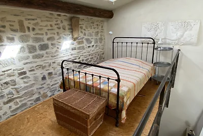 Natursteinhaus bei Aubenas