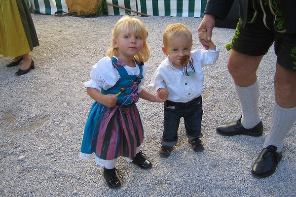 Frau M. Hartmann Frau M. Hartmann