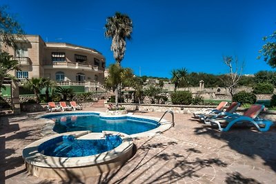 Mariantonia Pool Villa