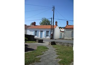 Francuski otok Noirmoutier. Atlantika