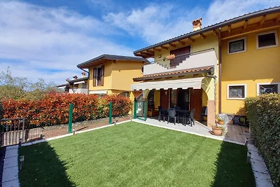 FEWO C 15 - KREIS LAZISE / GARDASEE MIT 50 m² PRIVATEM GARTEN & POOL!