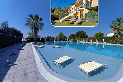 FEWO C-30 IM OG MIT GARTEN & POOL!