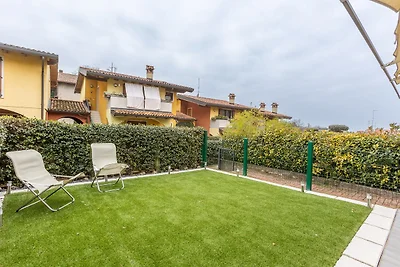 FEWO C 15 - KREIS LAZISE / GARDASEE MIT 50 m² PRIVATEM GARTEN & POOL!