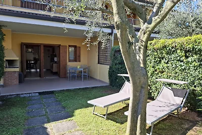 FEWO C-48 IM EG - PRIVATER GARTEN!