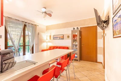 FEWO C 15 - KREIS LAZISE / GARDASEE MIT 50 m² PRIVATEM GARTEN & POOL!