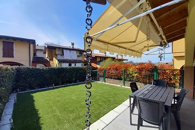 FEWO C 15 - KREIS LAZISE / GARDASEE MIT 50 m² PRIVATEM GARTEN & POOL!