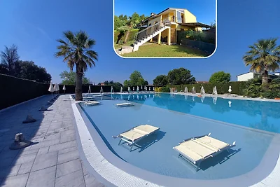 FEWO C-30 IM OG MIT GARTEN & POOL!