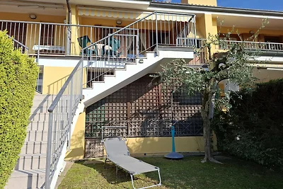 FEWO C-36 IM OG MIT GARTEN & POOL
