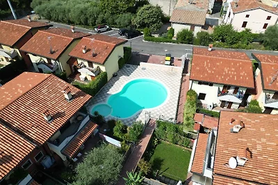 FEWO C 15 - KREIS LAZISE / GARDASEE MIT 50 m² PRIVATEM GARTEN & POOL!