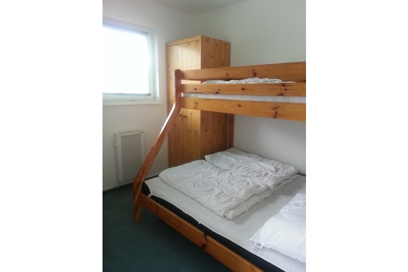 Pokój z 3 łóżkami na piętrze