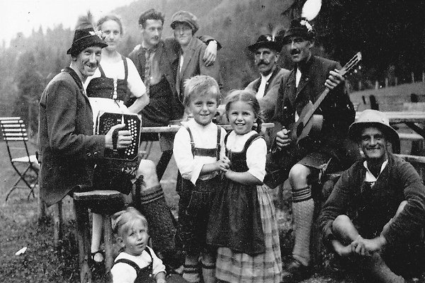 Frau B. Müller Frau B. Müller
