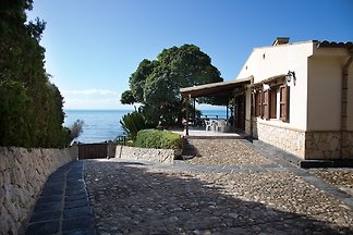 Villa a Mare