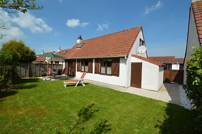Ferienhaus in Strandnähe - ca. 300m