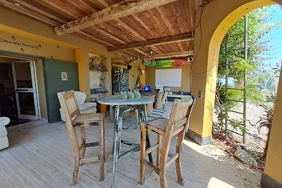 Haus  am Berg mit Meerblick + Pool