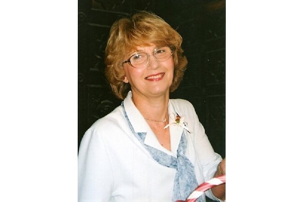 Frau J. Lapuh Frau J. Lapuh