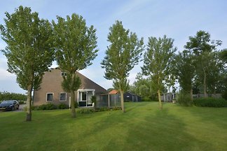 ZE178 - Ferienhaus im Zoutelande
