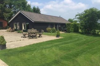 DG126 - Ferienhaus im Vorden